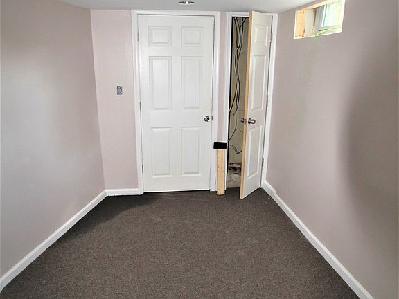 5th image of 5525 Daywalt Ave