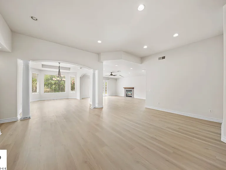 18626 Mescal St — Photo 1