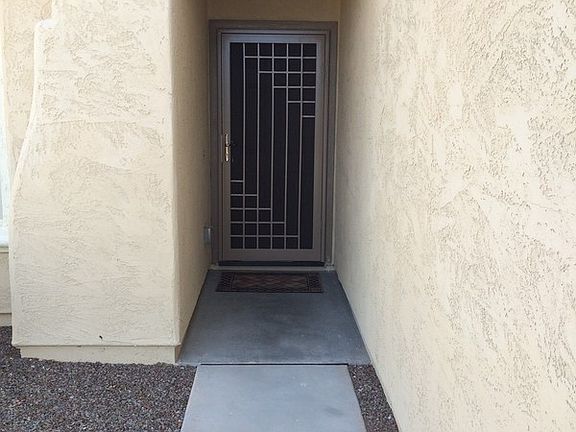 4th image of 26085 W Sequoia Dr