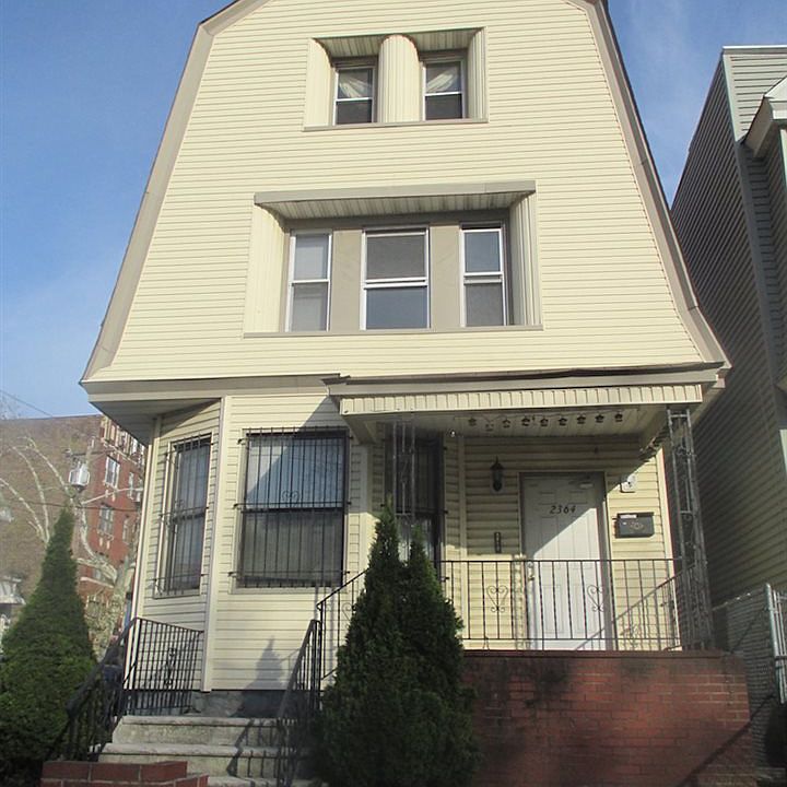 1st image of 2364 Kennedy Blvd