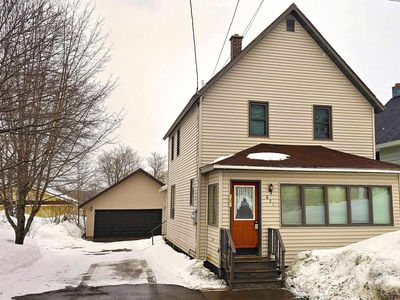 831 Front St, Lake Linden, MI, 49945