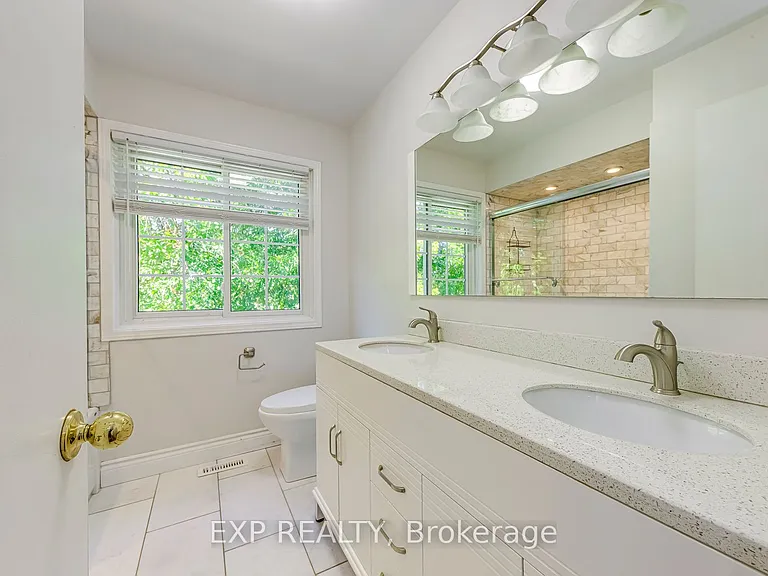2407 Stefi Trl — Photo 24
