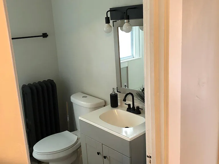 69 Burlington Ave #3 — Photo 4