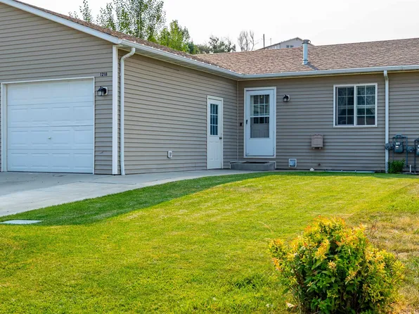 1218 White Water Ave, Cody, WY 82414