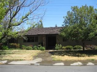 2583 American River Dr, Sacramento, CA 95864