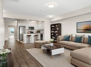 1560 Rockwell Dr #914, Kingston, ON K7M0J7