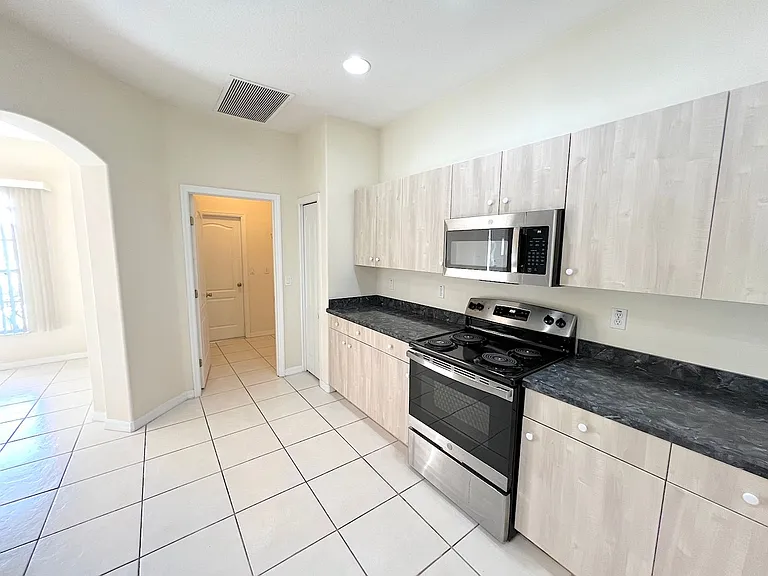 16 Zorlou Ct — Photo 16