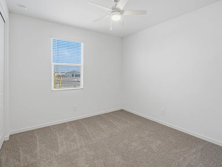2520 E Grenache Rd — Photo 4
