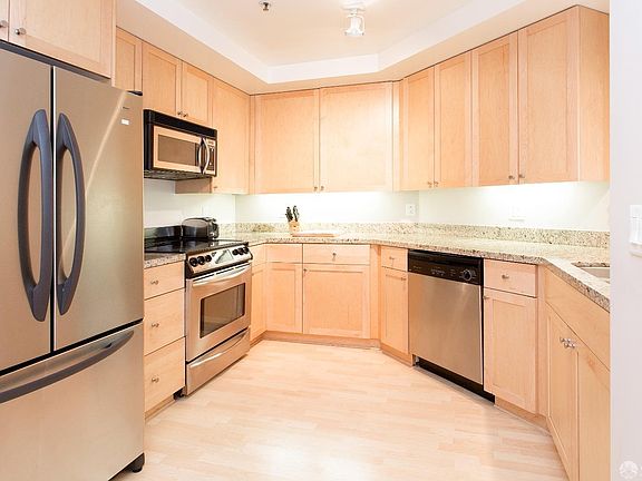 3rd image of 2001 McAllister St APT 233