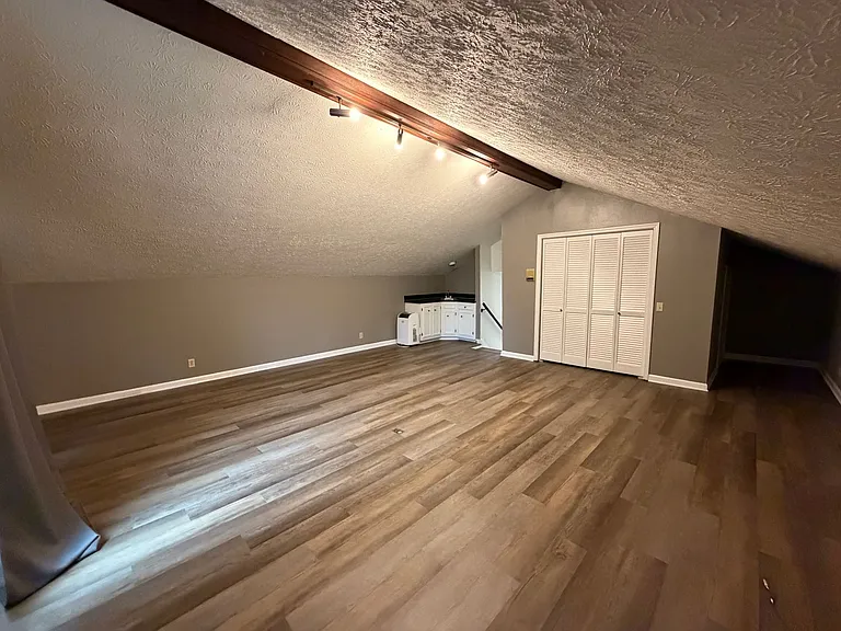 6817 River Ridge Dr — Photo 21
