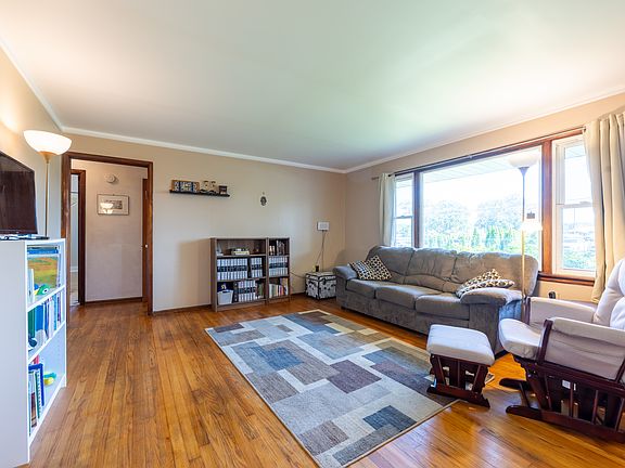 5th image of 1103 N Coler Ave