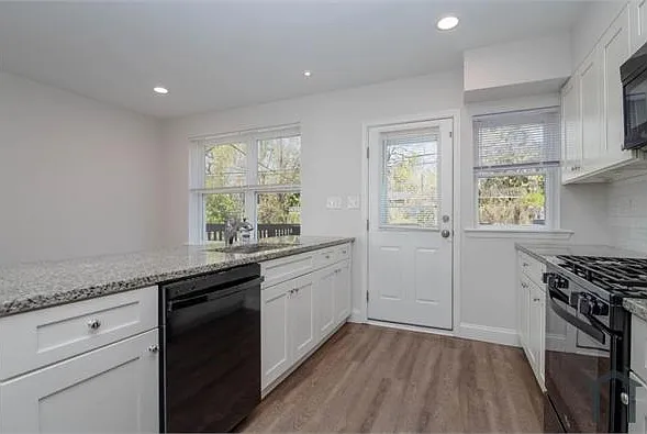 806 Benninghaus Rd — Photo 9