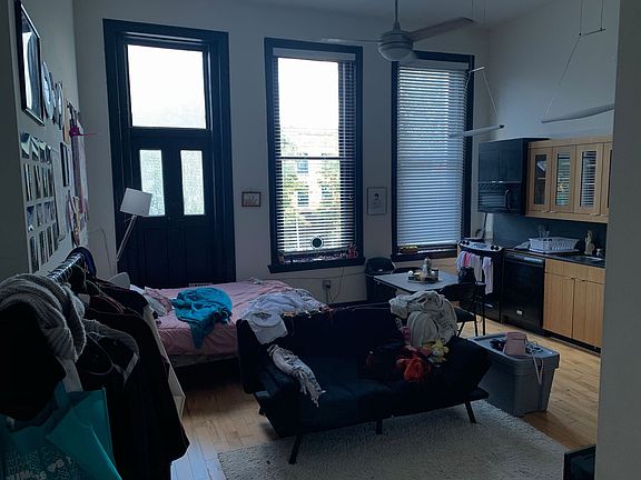 3rd image of 205 E Broad St APT 208