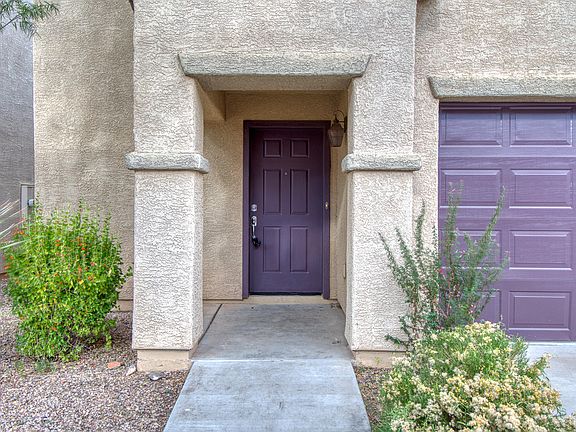 2nd image of 6027 S Hawks Hollow Ct