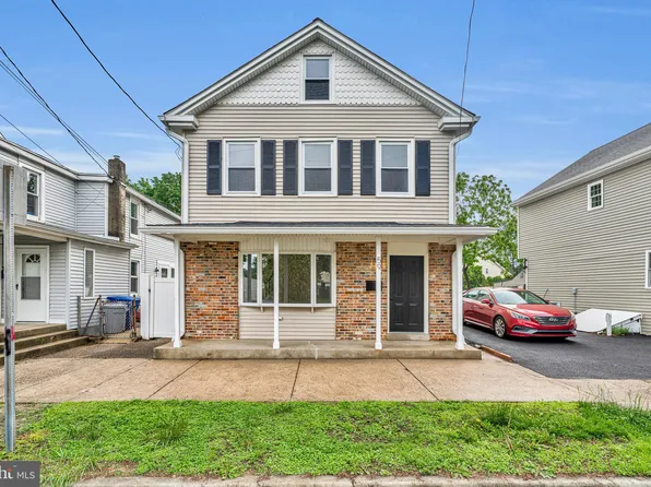 59 Jarvis St, Pemberton, NJ 08068