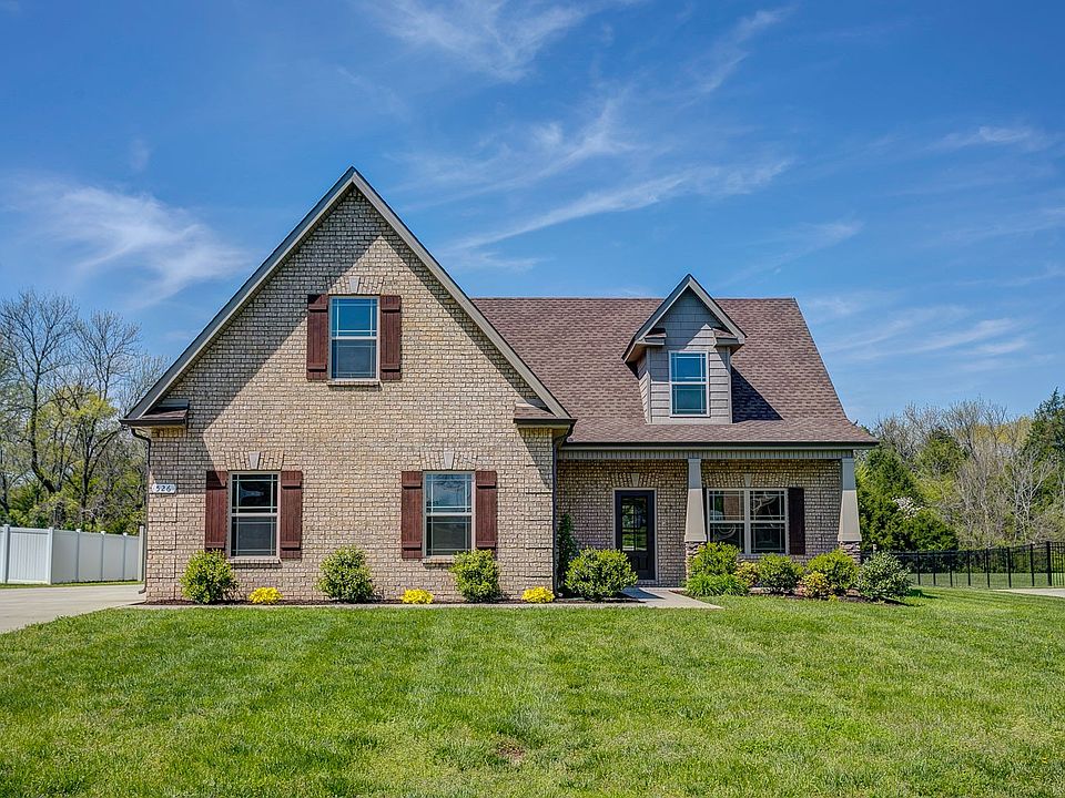 1st image of 526 Sapphire Dr
