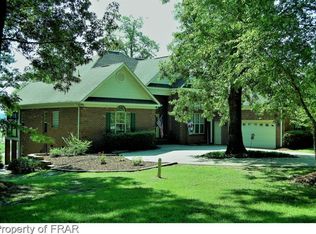 867 Seagull Dr, Vass, NC 28394