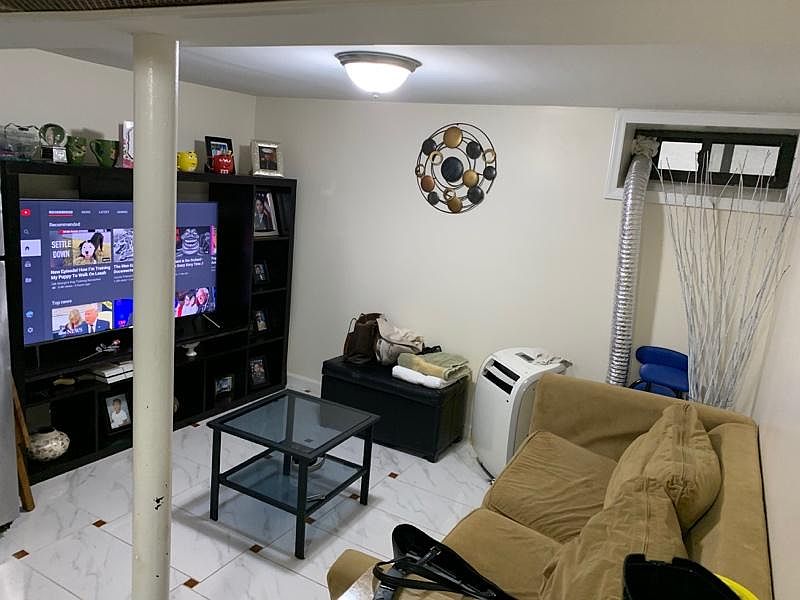 1st image of 6419 Eliot Ave