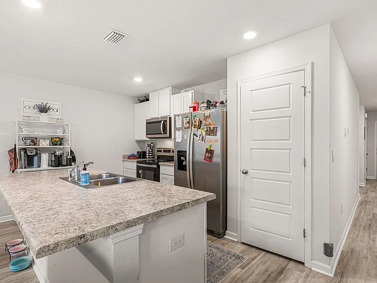 5843 Belmont Stakes Rd — Photo 7