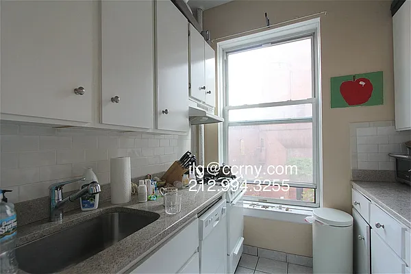 Rented by City Connections Realty | media 55