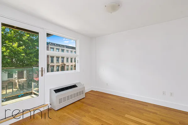 Rented by Rennit Inc. | media 28