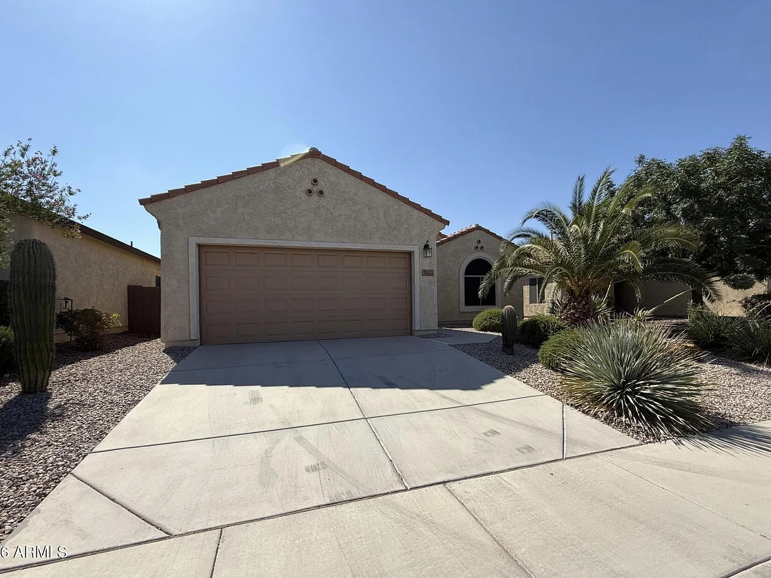 3 bed, 2.0 bath, 1777 sqft, $1,795 — Photo 2