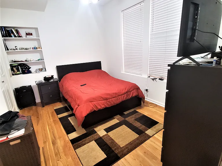 1510 N Campbell Ave #2F — Photo 9
