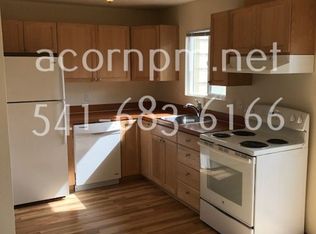 23143 NE Arata Rd APT A, Wood Village, OR 97060