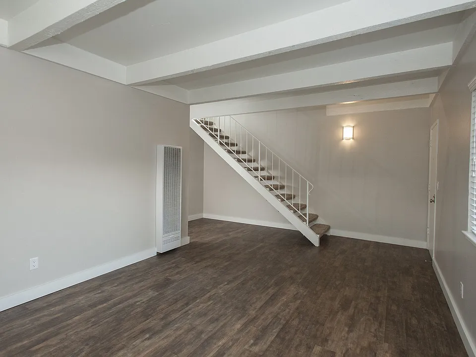 Monterey Townhouse