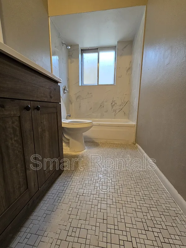 1 bed, 1.0 bath, 800 sqft, $799 — Photo 4