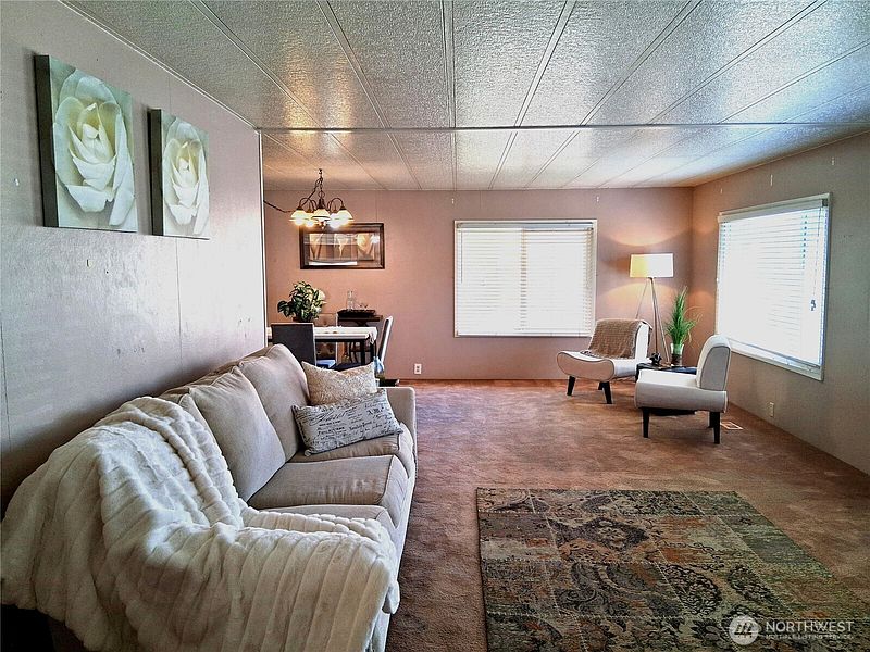 4th image of 815 124th Street SW #36