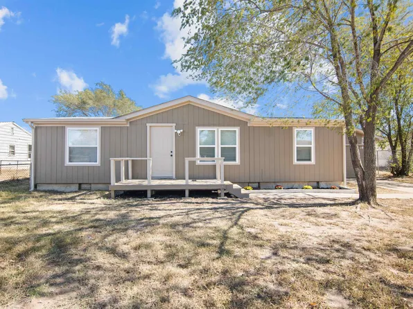 6102 S Walnut St, Wichita, KS 67217