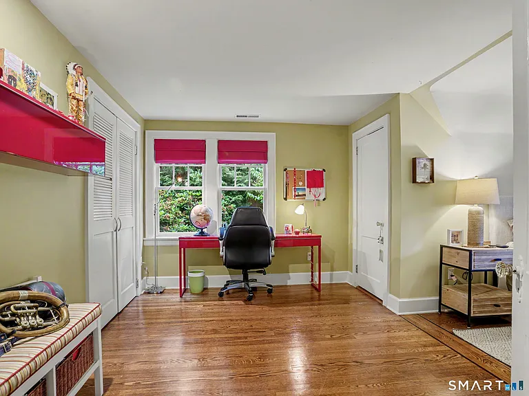 46 Valleywood Rd — Photo 22