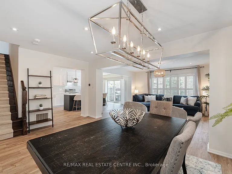 996 Savoline Blvd — Photo 5