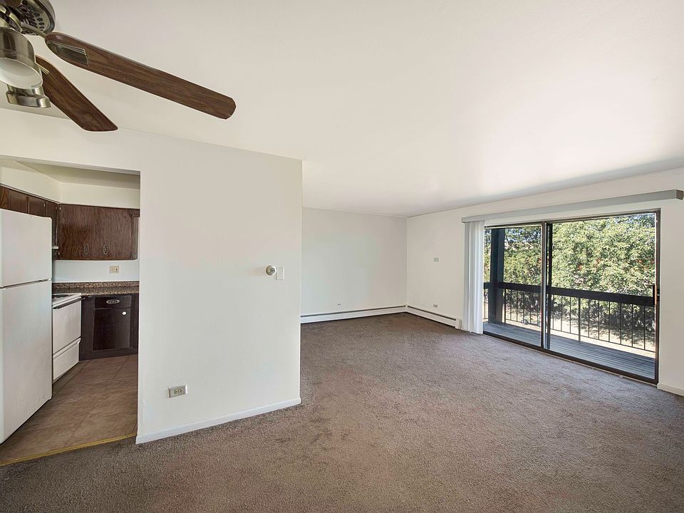 1st image of 1531 N Winslowe Dr APT 2B
