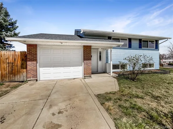 45 Leona Drive, Denver, CO 80221