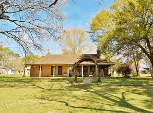 143 Parkside Dr, Trinity, TX 75862