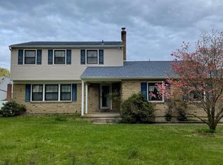 1 Niamoa Dr, Cherry Hill, NJ 08003