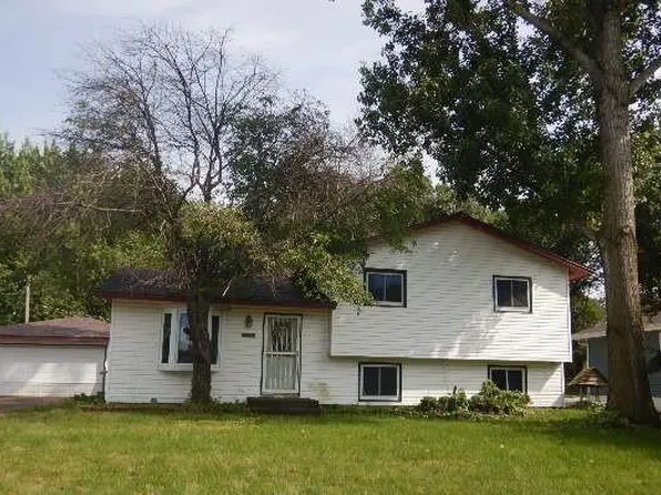 12024 Oak Park Blvd NE, Blaine, MN 55434