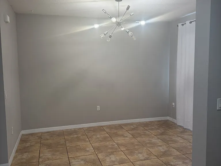 3504 Portview Ct — Photo 4