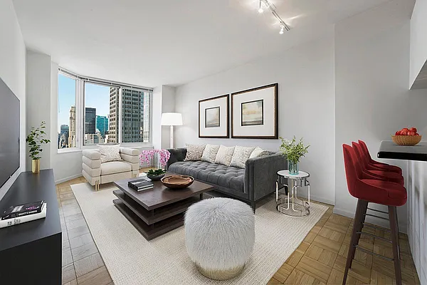 240 East 39th Street, Unit 33C