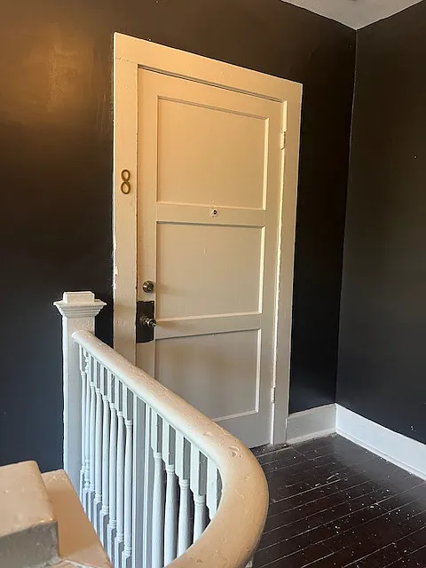 1 bed, 900 sqft, $1,000 — Photo 3