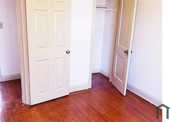 902 Saint Dunstans Rd #1 — Photo 9