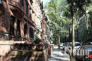 Rented by Living New York