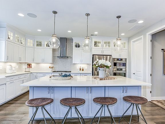 The Grandin III - Kitchen