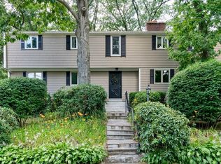 26 Hodge Rd, Arlington, MA 02474