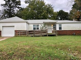 1319 E Chandler St, Shawnee, OK 74801
