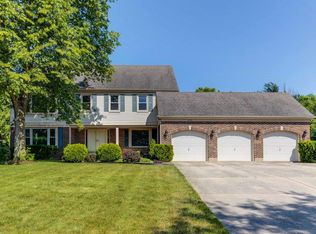605 Hackberry Ct E, Buffalo Grove, IL