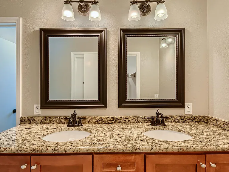 7417 La Sobrina Dr — Photo 18