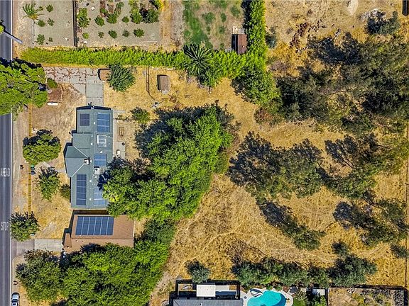 5th image of 2235 Dunn Rd